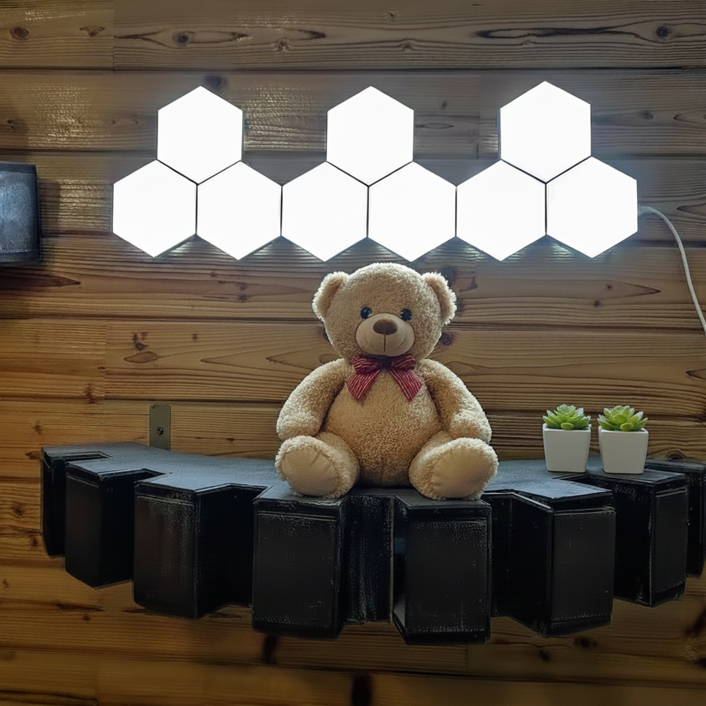 EdgeGlow™ Wall Lamp